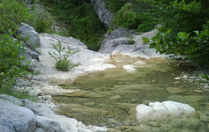 Pontaix et ses gorges